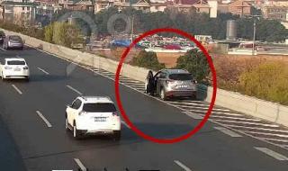 马自达8报价及图片